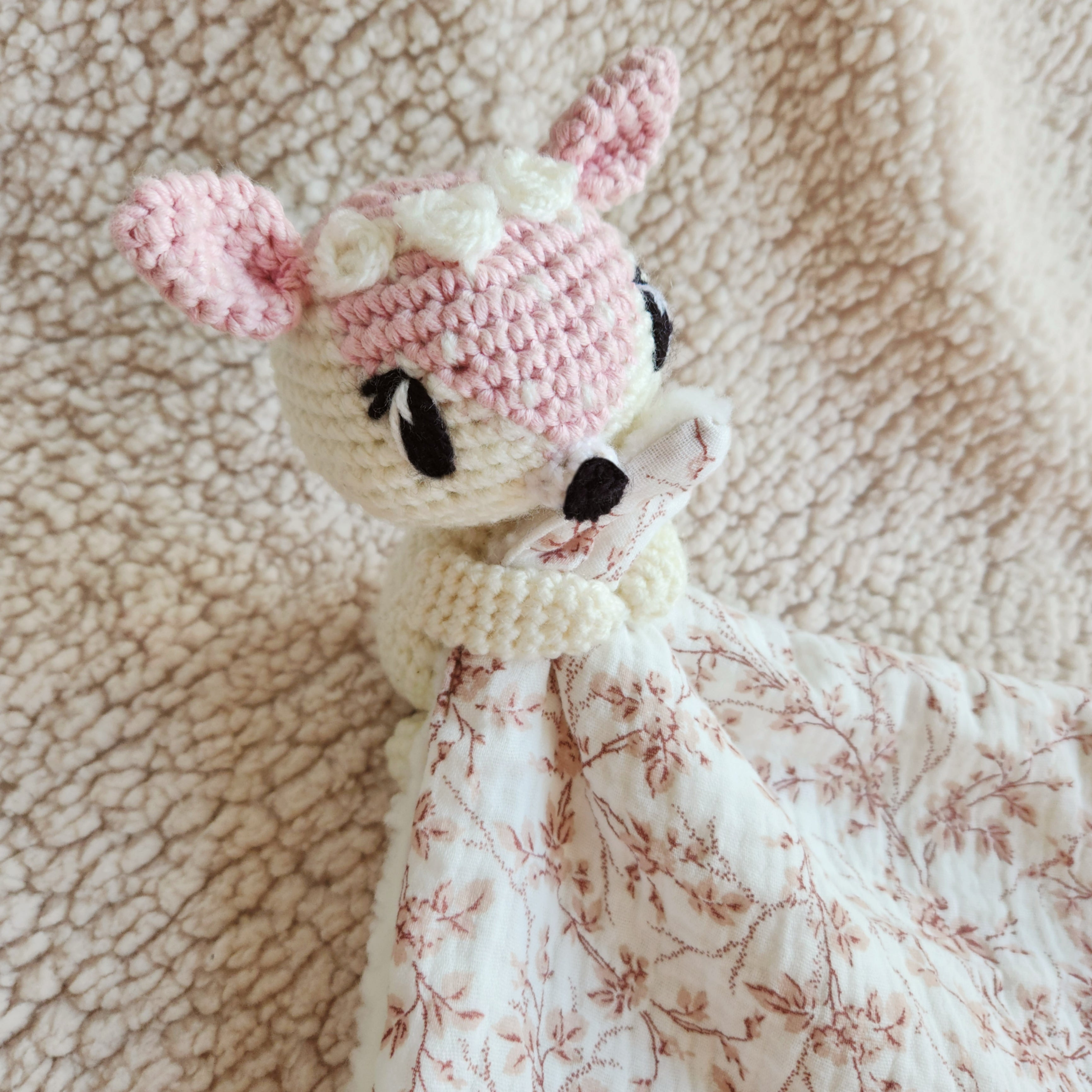 Doudou Câlin Huguette la Bichette